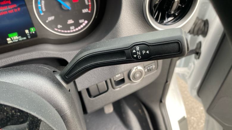 Mercedes-Benz Sprinter E314 L2 Electric Rwd 100kW 81kWh Pro Van Auto